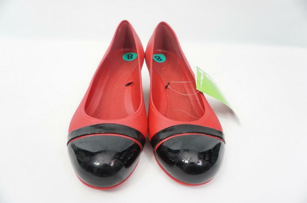 CROCS CAP TOE WEDGE USED 8 DARK RED/BLACK SLIP ON WEDGES/HEELS/SANDALS - Picture 3 of 9